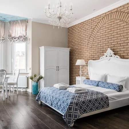 Апартаменты Lion